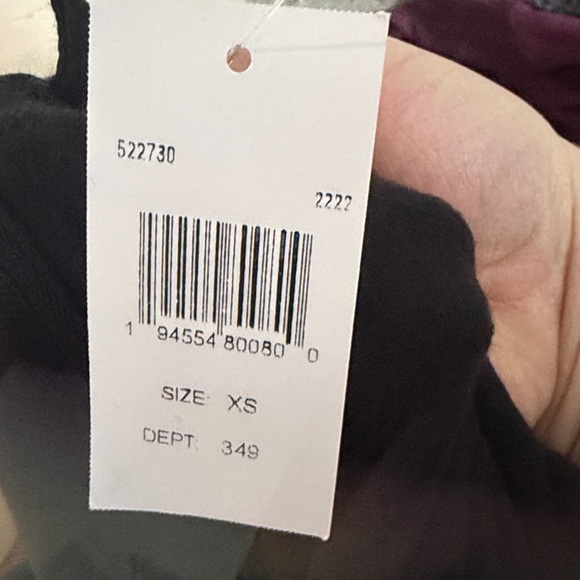 Lou and Grey Signature Soft Plush Black Half-Zip Pullover - Picture 6 of 8